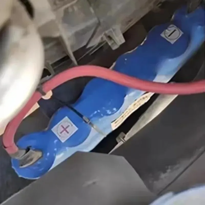 Condensatore raddrizzatore automobilistico 16V 500F Condensatore audio 2.7V 3000F con display di tensione bilanciato per condensatore Maxwell Super Farara