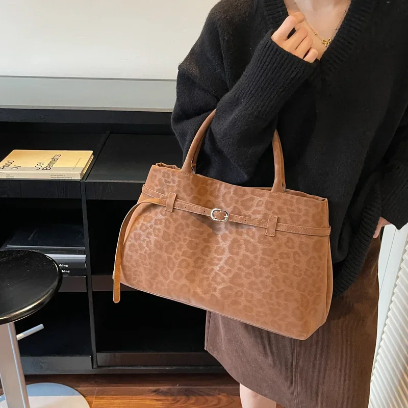 

Frosted Suede Tote Bag Textured Top Handle Purse for Women Luxe Underarm Bag Fashion Shoulder Tote Minimalist Crossbody Bag​