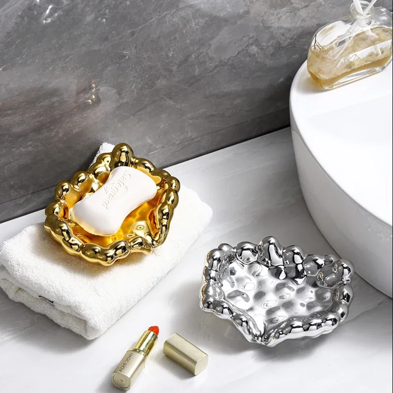 Creative Soap Storage Rack Self Draining Non-Slip Soap Dish Punch-free Electroplating Soap Box Bathroom Accessories