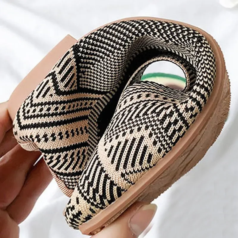 Women Flat Shoes 2023 New Breathable Knitted Women Daily Loafers Slip on Shallow Casual Square Toe Boat Shoes Flat Driving Shoes