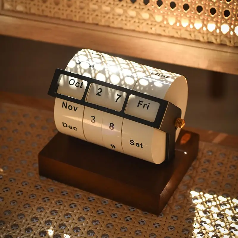 Rotating desk calendar, desktop advanced sense ornament, manually flip the calendar