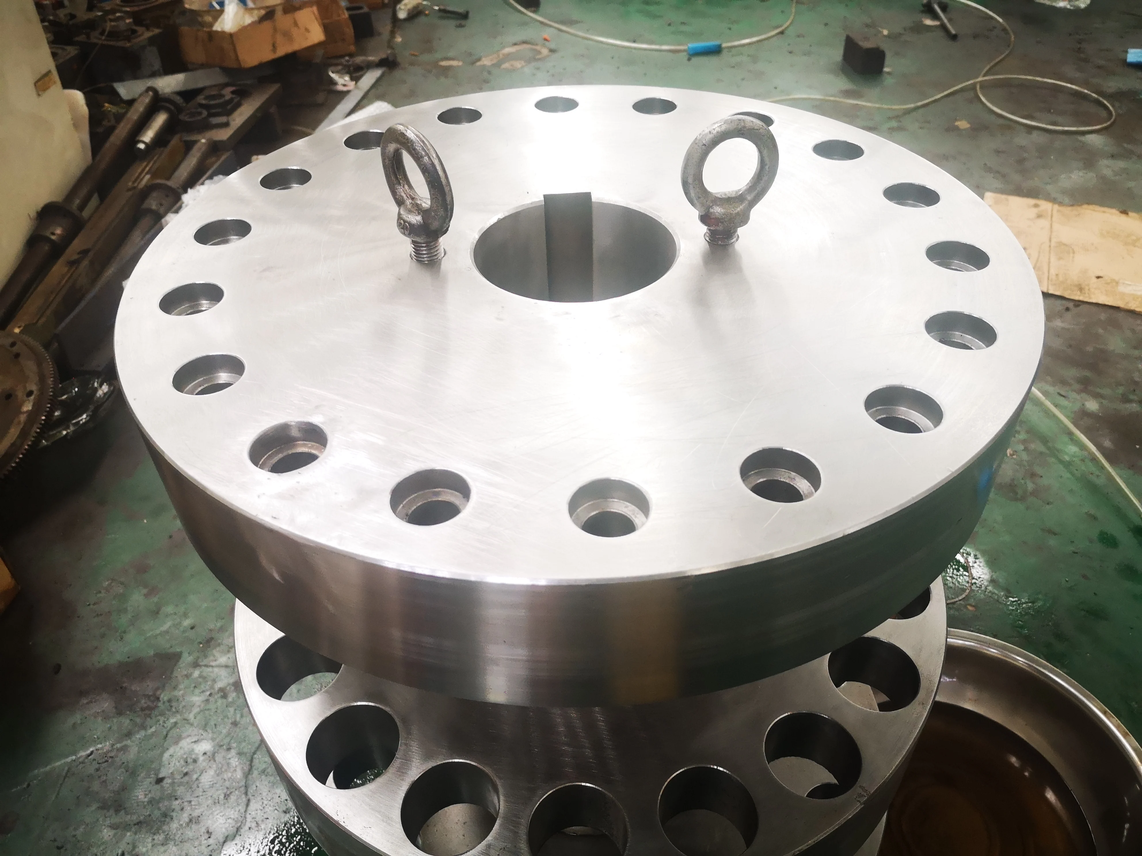 Нестандартная стальная муфта по индивидуальному заказу Большая муфта