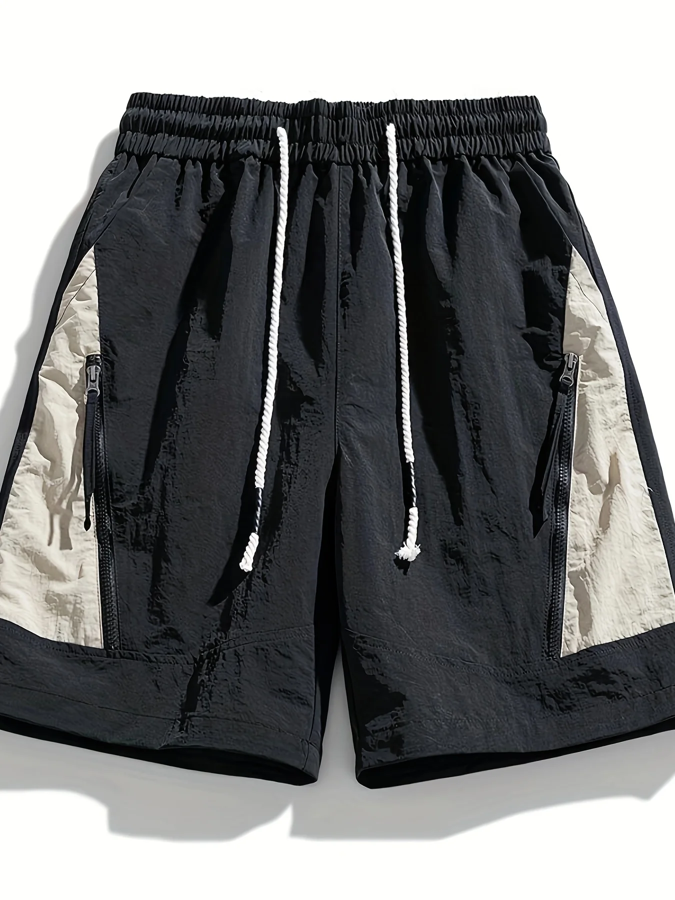 

Темно-синий и бежевый контрастный цветной блок, эластичный пояс с завязками, несколько карманов, дышащая ткань длиной до колена для лета на открытом воздухе