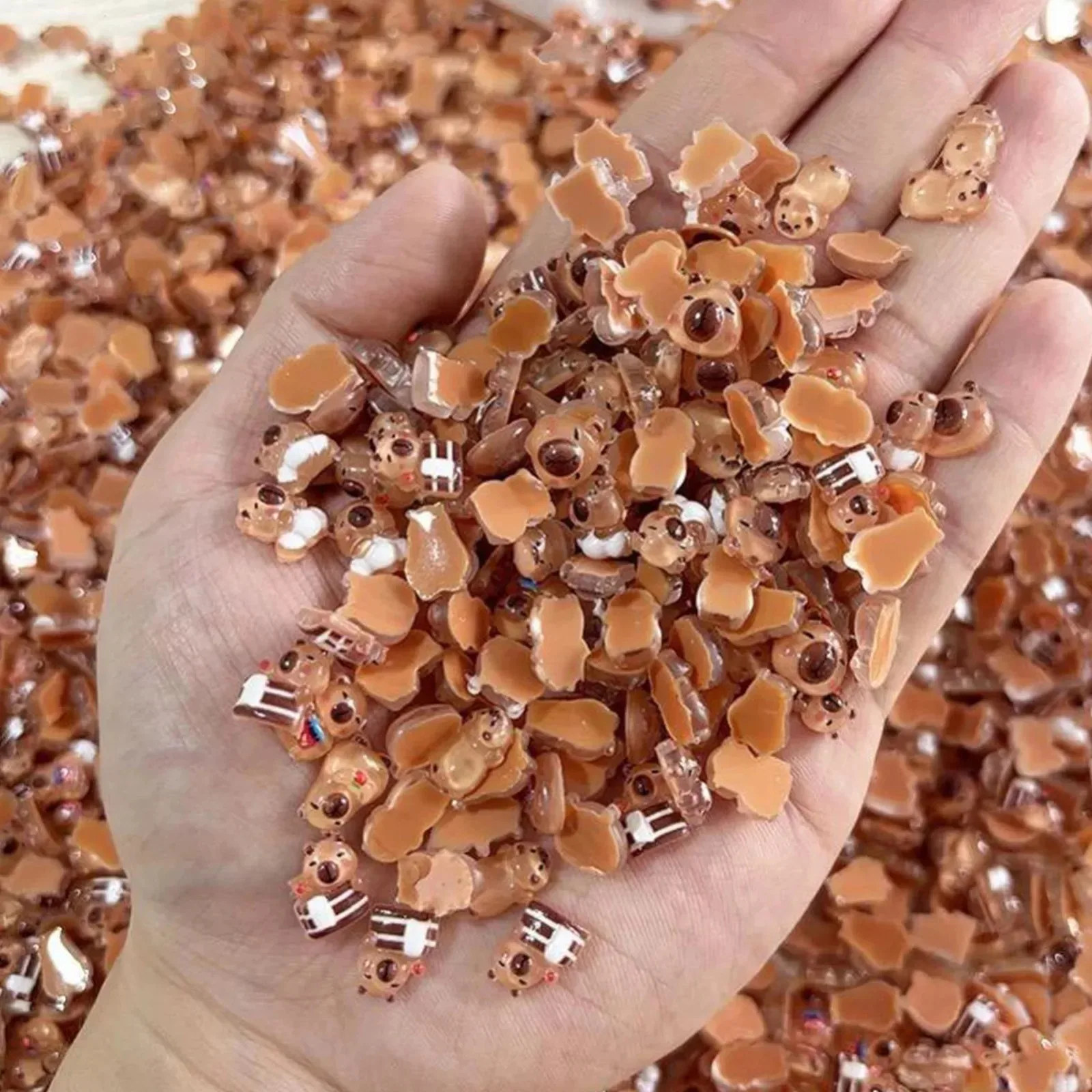 100Pcs Tiny Capybara Mini Figurines for DIY Crafts
