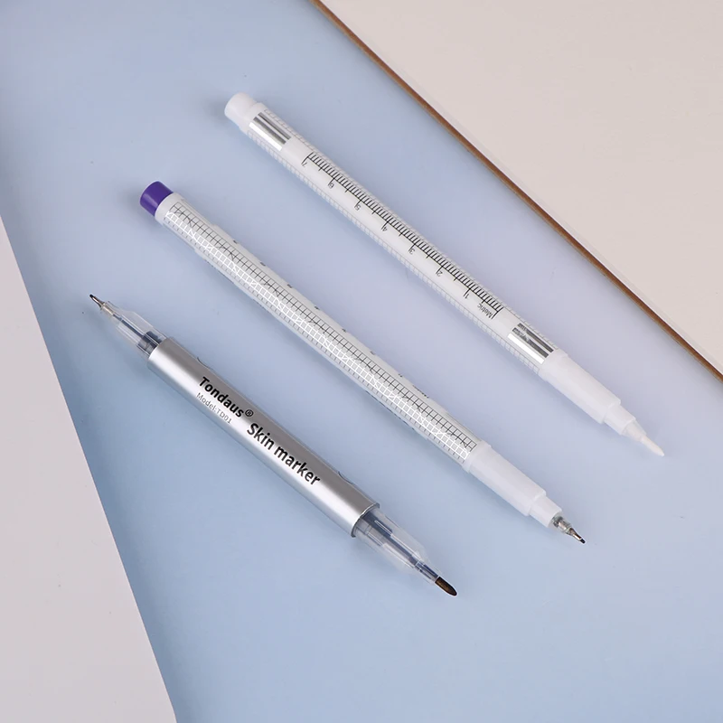 Pluma de marcado de bordado estéril para tatuaje coreano, pluma de marca quirúrgica para cejas, lápiz de posicionamiento de línea de labios flotante blanco impermeable