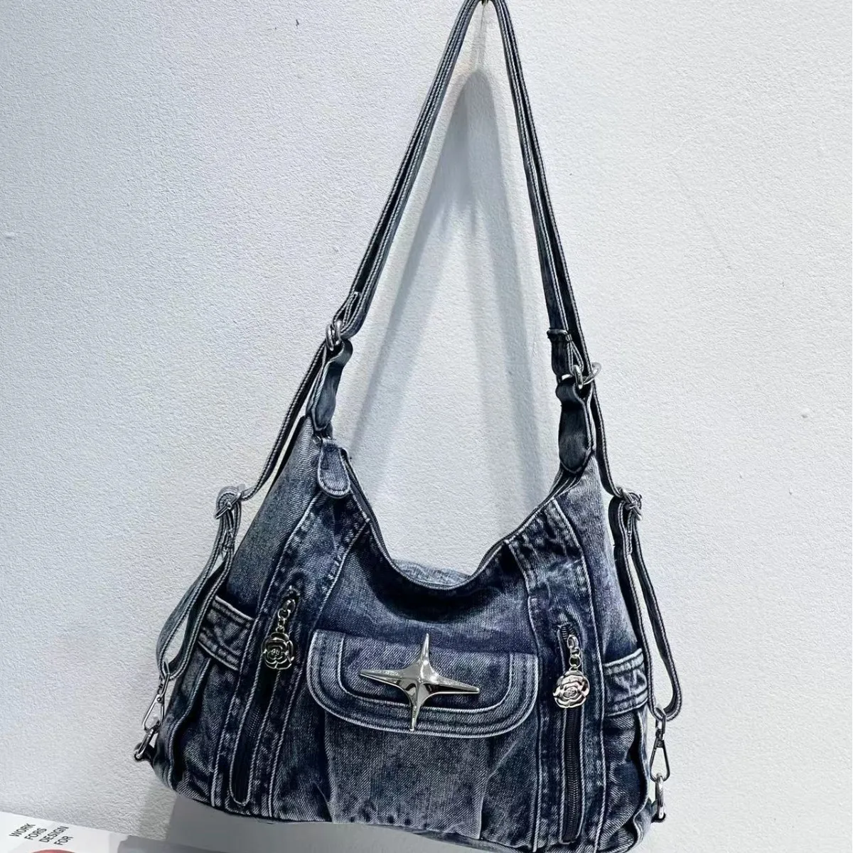 

New in Fashion Denim Women Shoulder Bag Jeans Weave Rivet Tote Bag and Handbags Hobos Bag Pockets Crossbody Purse