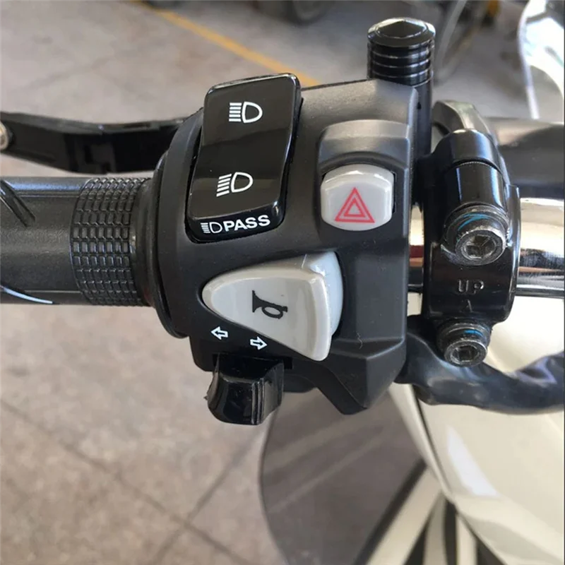 

Руль в сборе диаметром 22 мм, высокий/низкий, аварийный свет и управление указателем поворота для моделей Click 125/150