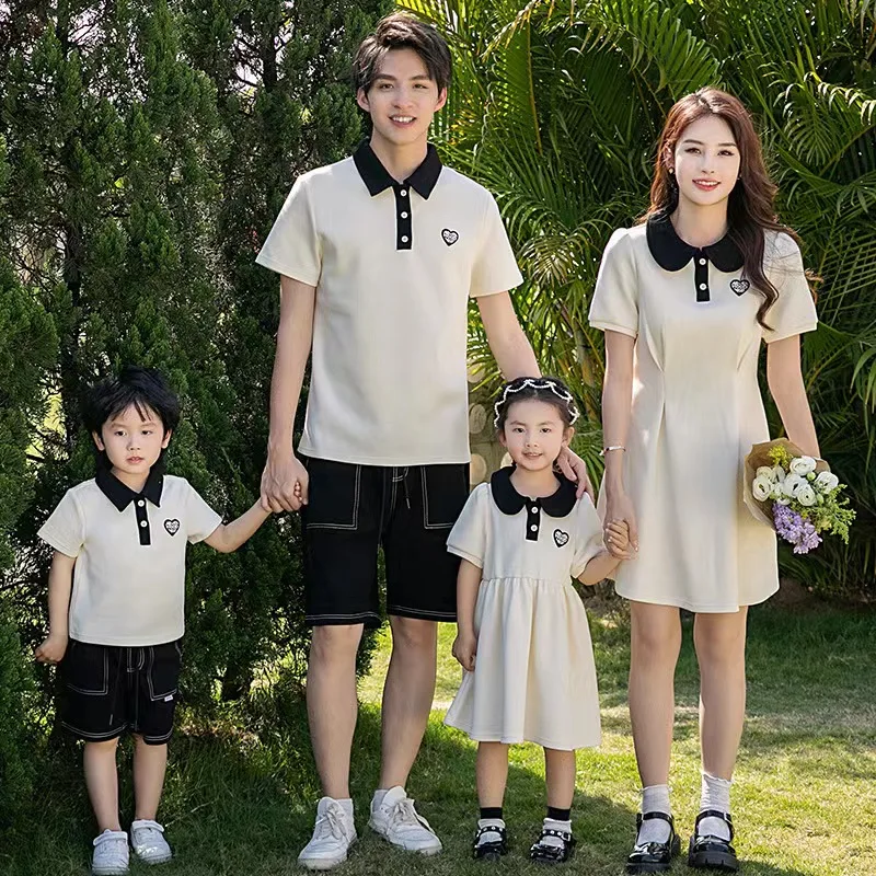 

Short Sleeve Family Matching Outfits Look Mother Daughter Dresses Father Son T-Shirts Daddy Mommy and Me Clothes Summer 2024