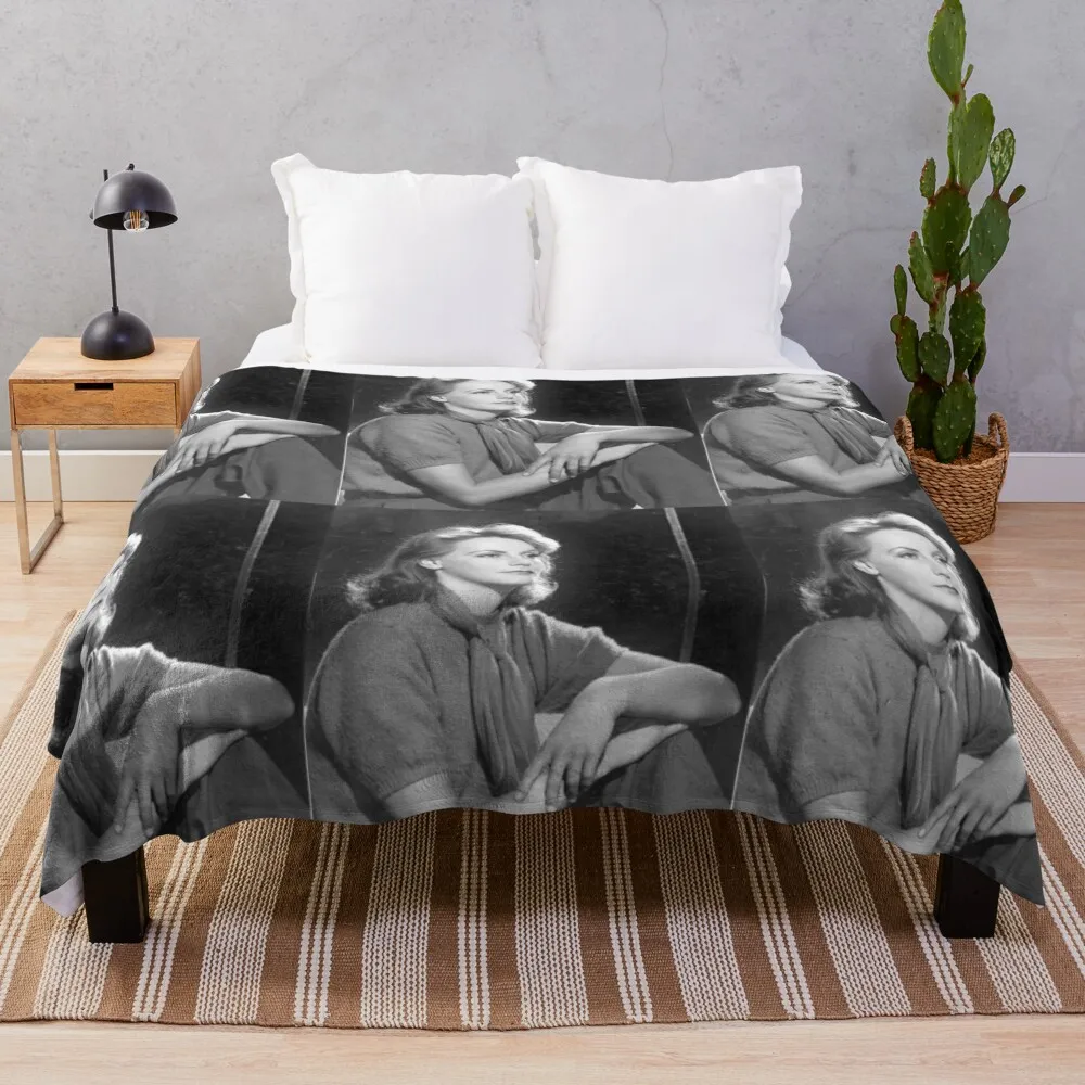 

greta garbo cute Throw Blanket Thermal Blankets For Sofas Personalized Gift Thin Blankets