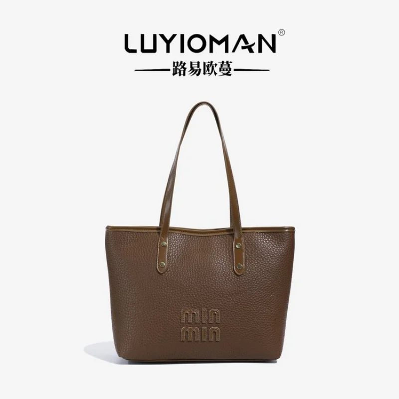 高級レザー製の女性用ショルダーバッグ、パリのカジュアルでエレガントなデイリールックを演出します。 ​