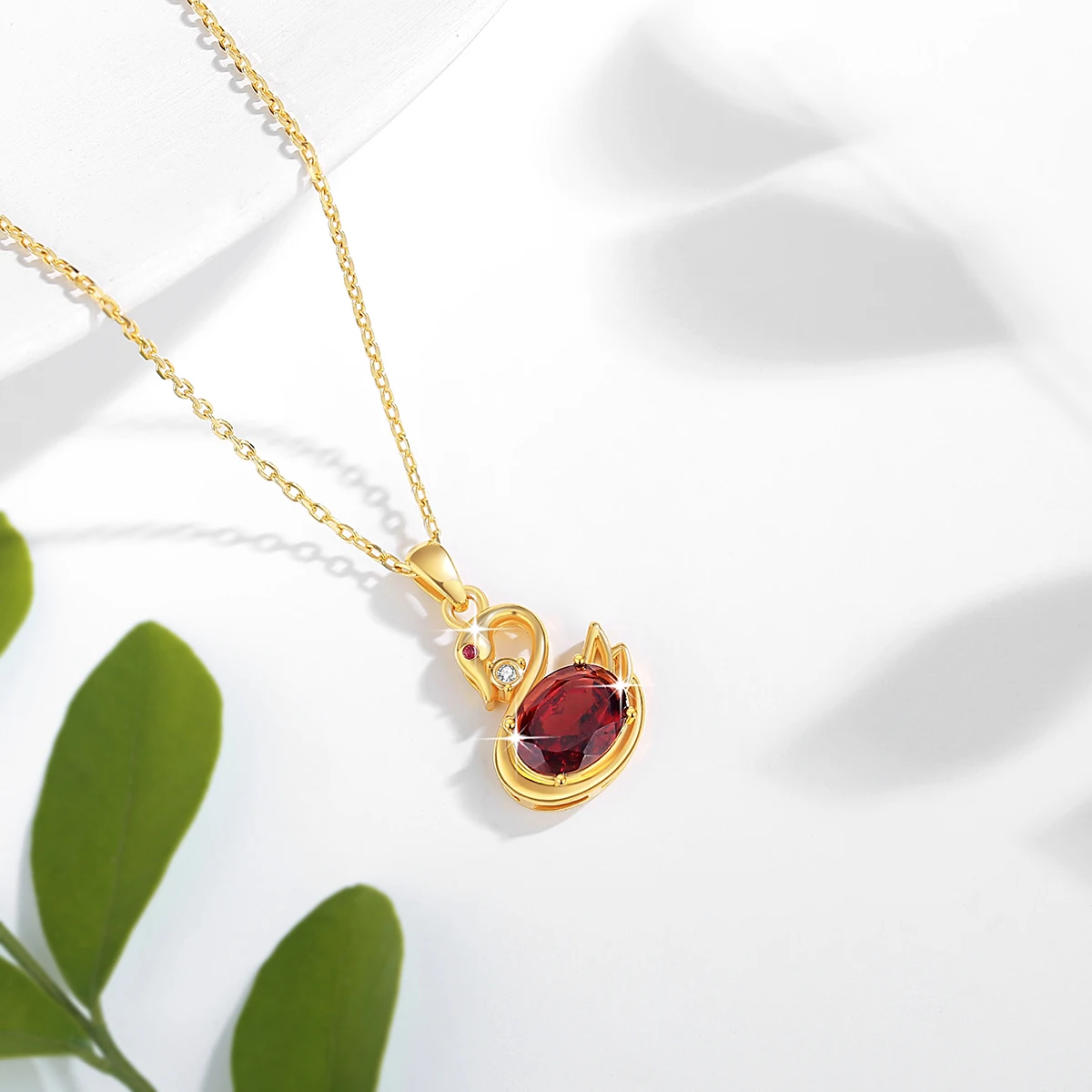 Original Design Swan Pendant 100% 18K Gold Necklaces Natural Garnet Anniversary Party Gift for Women Trendy Jewelry