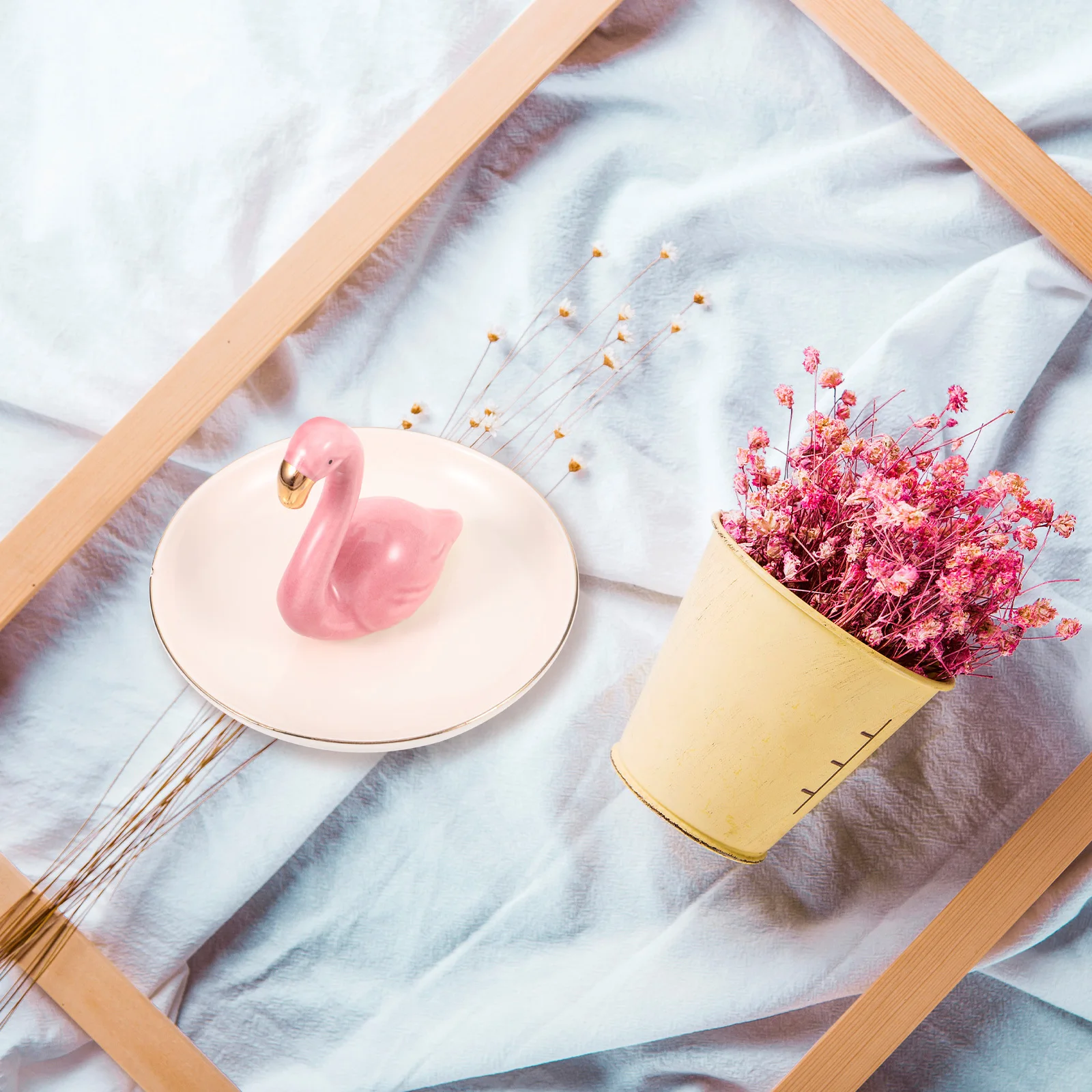 

1Pcs Ceramic Jewelry Tray Creative Decorative Plate for Rings Earrings Necklaces Storage Organizer and Display