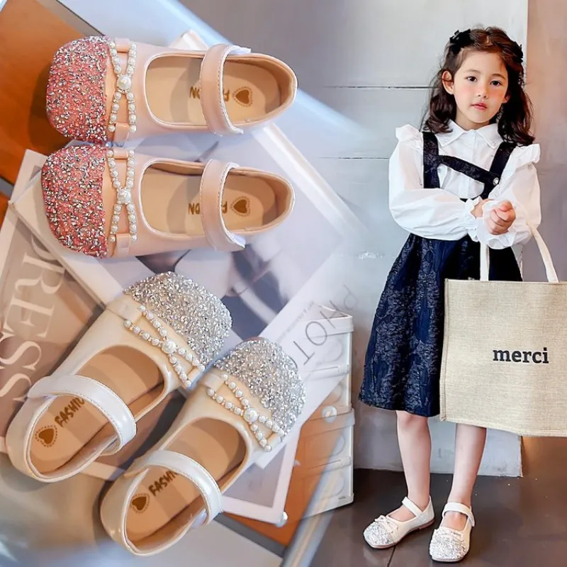 Spring/Summer 2026 New Leather Princess Girls' Shoes - Elegant Girls' Bow Head Shoes - Fashionable Beaded Pearl Butterfly Knot