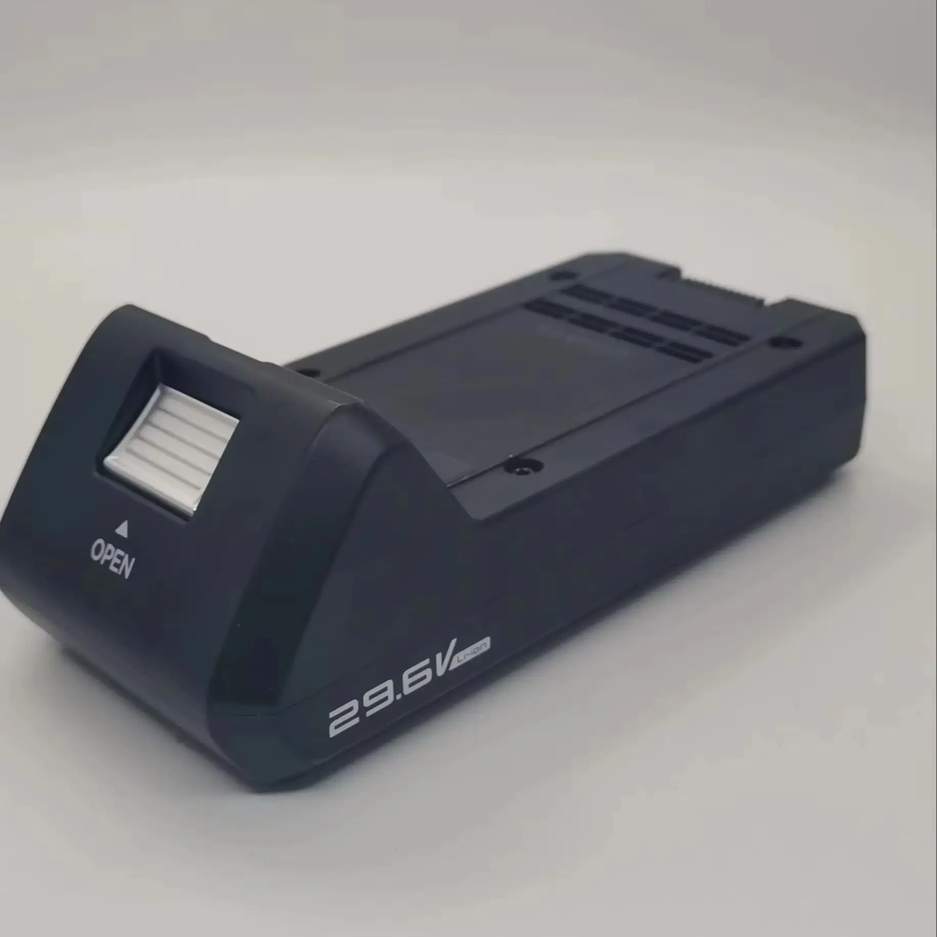 

Battery for Eureka elevate vacuum cleaner Battery model: BP28825A 2500mah 29.6v