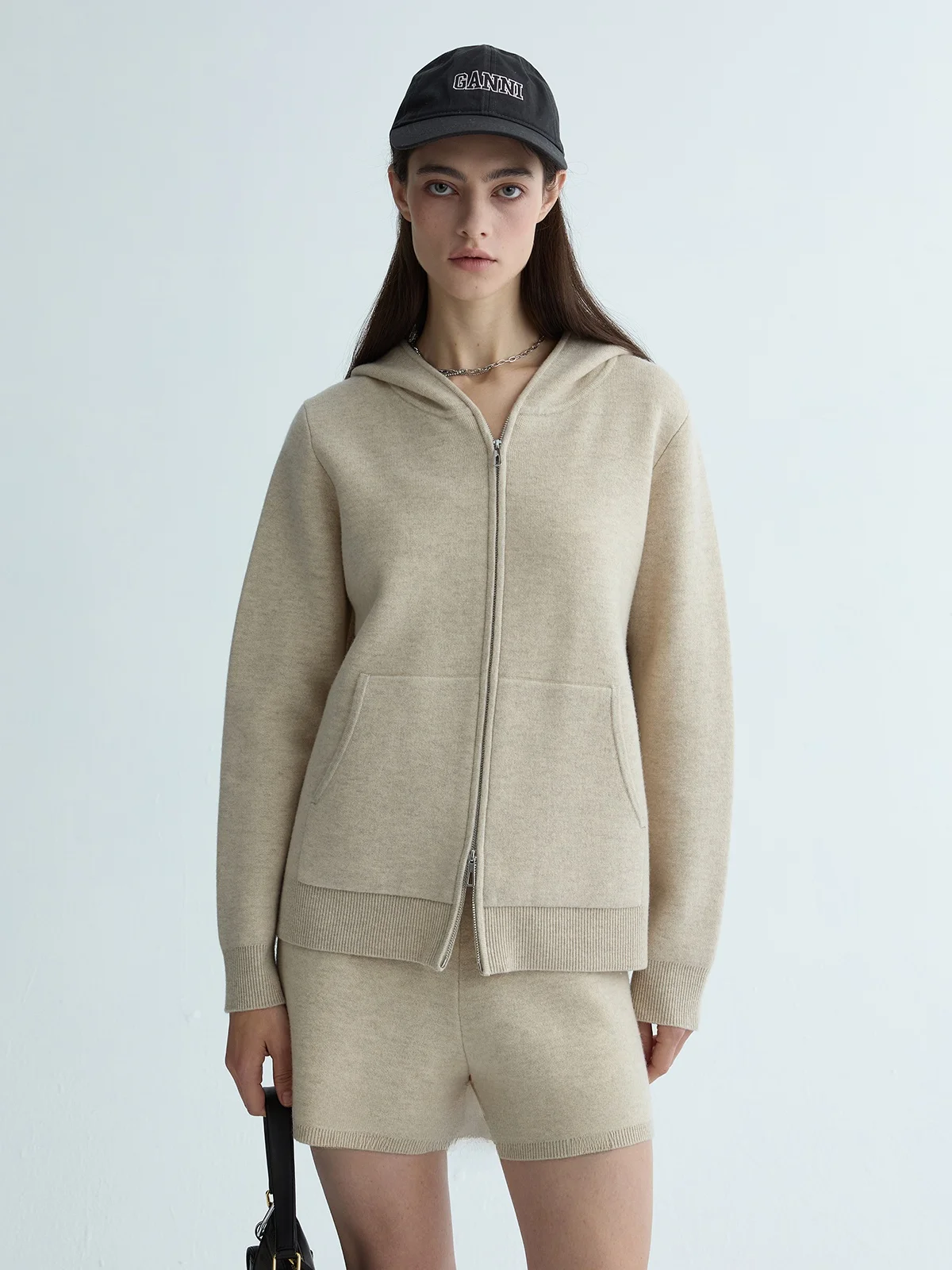 

SOV Airplane Set 30 Camere 70 Wool Faionable Preppy Sle Knitted round Ne Hoodie Long Pants Women's Commute Sle Long...