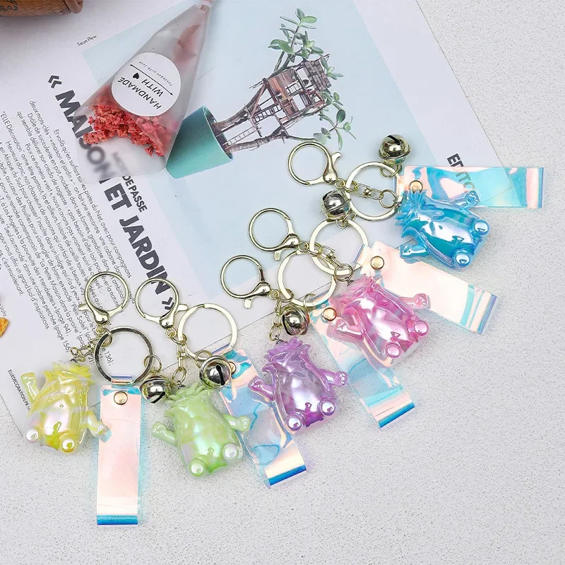 

2025 miniso High-end and exquisite keychains, car hangers, beautiful couple bags, keychains, pendants, claw machines