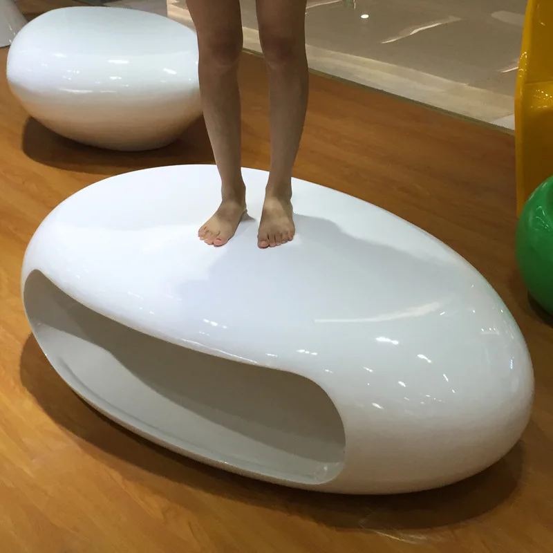 طاولة القهوة على شكل بيضة أثاث الفن العام طاولة القهوة غرفة المعيشة حديقة الأسرة طاولة القهوة في الهواء الطلق