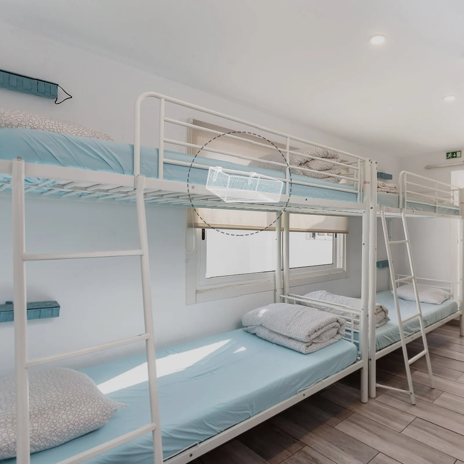 

Прикроватная подвесная корзина с регулируемыми крючками, металлический органайзер для хранения вещей в общежитии, на двухъярусной кровати, для спальни, для журналов, телефона, пульта ДУ