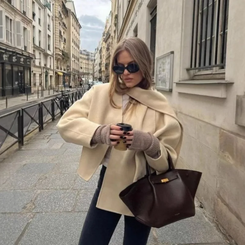 

2025 NEW Women Autumn Coats One Button Design Woolen Coat With Scarf Ele Beige Gray Woolen Coat Veste Femme