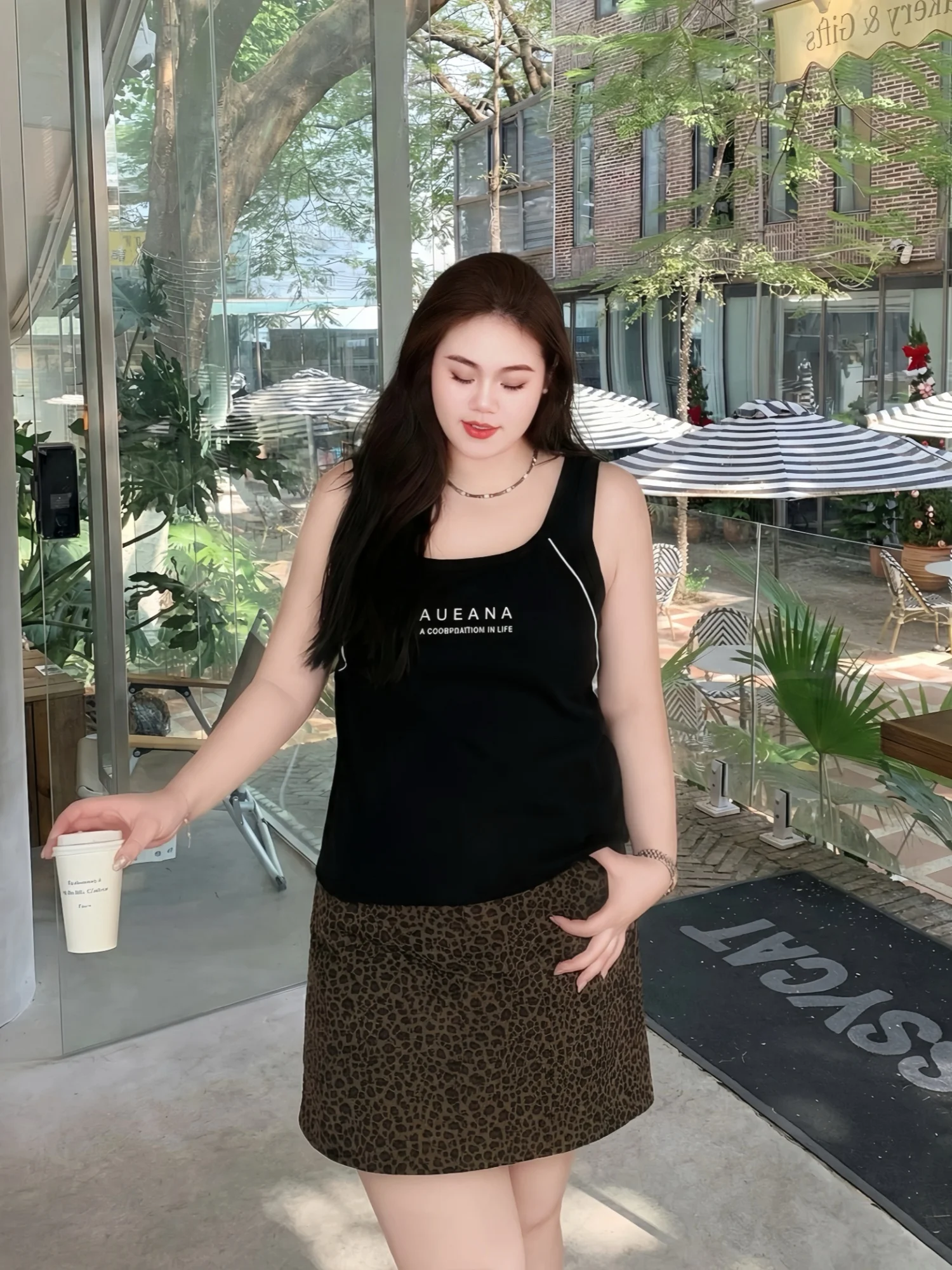

Summer New plus Size Women's Casual Style Strap Vest Loose Outerwear Leisure Wind Top Large Size Inner Wear Commute Style