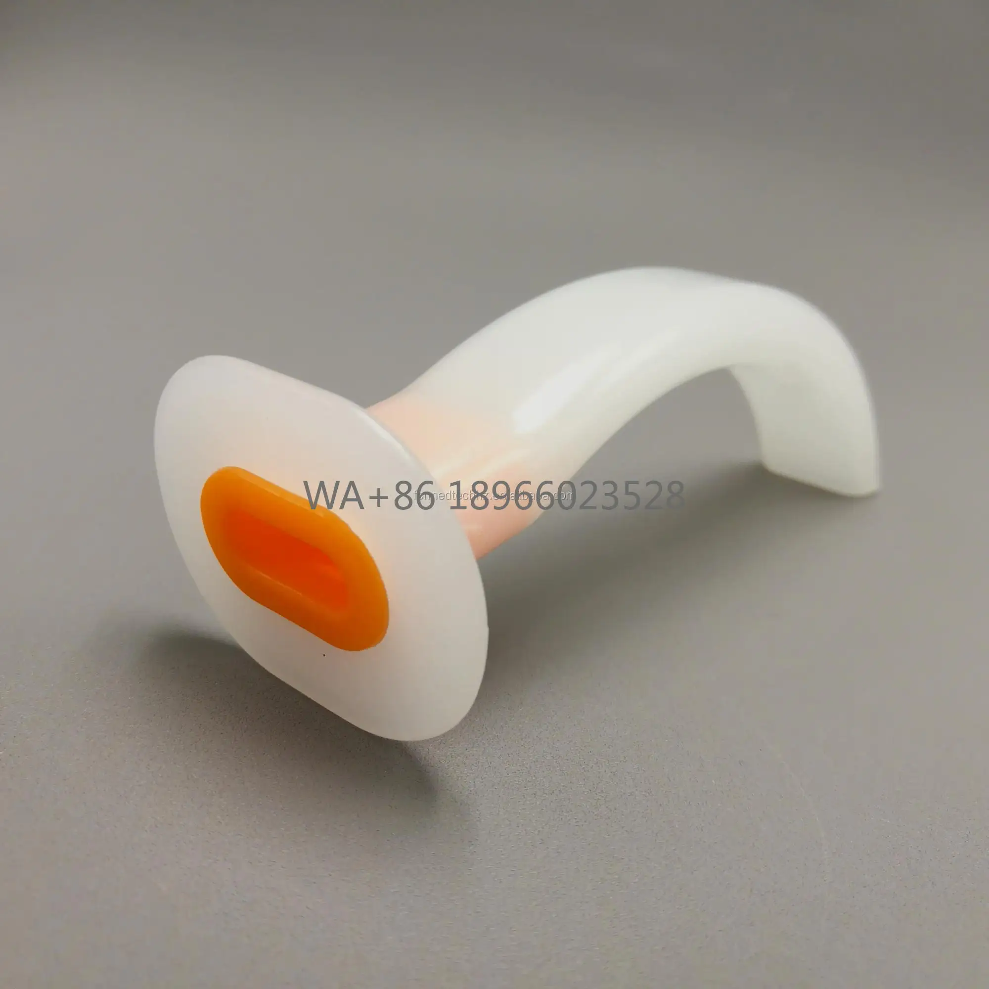 canule-oropharyngee-medicale-jetable-a-code-couleur