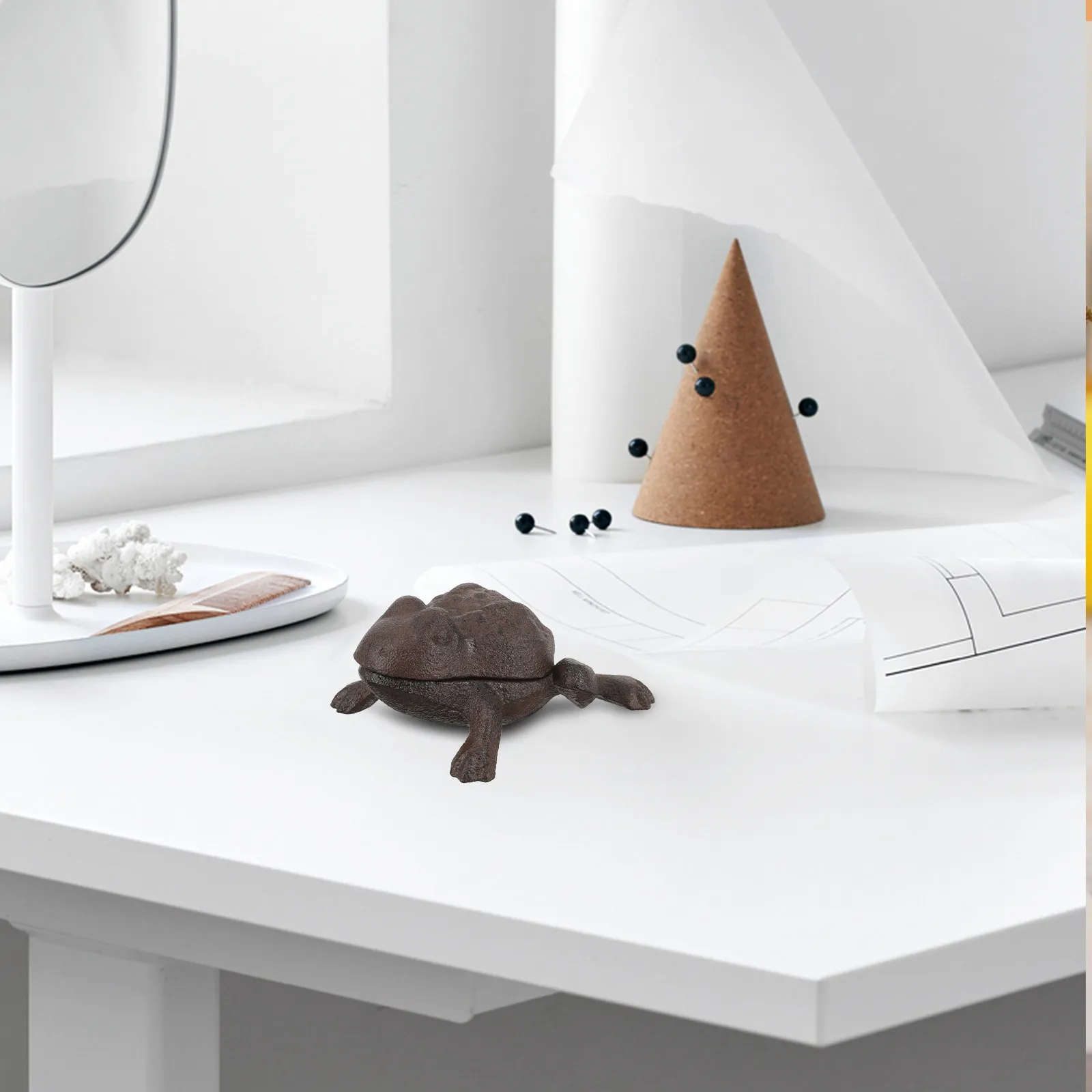 iron-frog-shape-key-hider-box-outdoor-fake-frog-decorative-hidden-key-storage-container-for-yard-garden-keys-box-for-outside