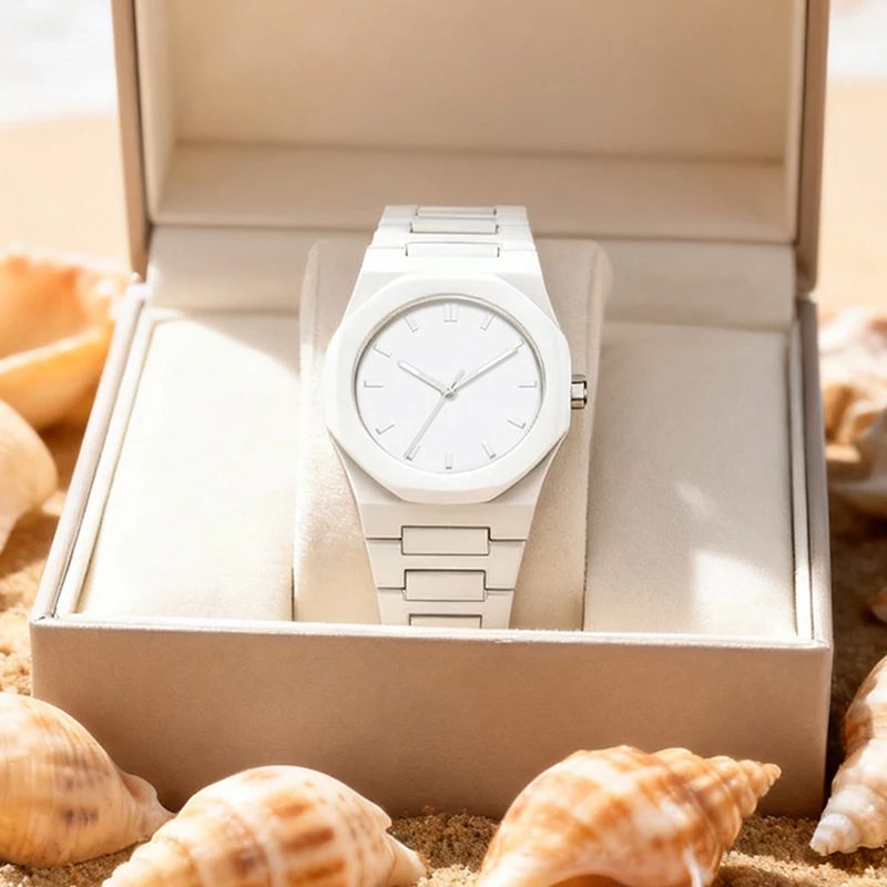 

A men's white casual vacation-style minimalist fashion quartz watch with a strap