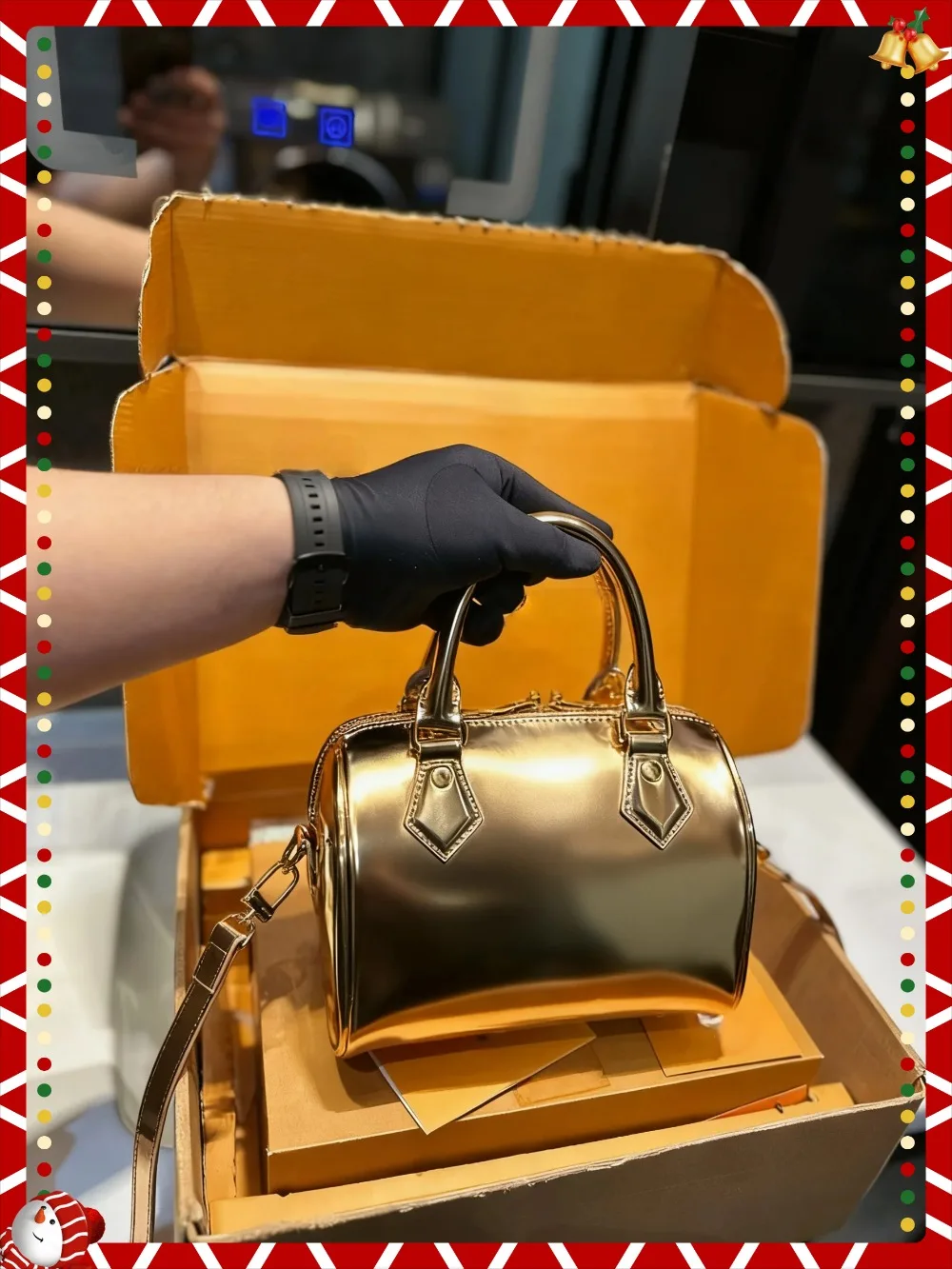 

РАЗМЕР: 20 СМ Модные универсальные сумки из кожи вишни Портативные можно носить на плече без коробок.