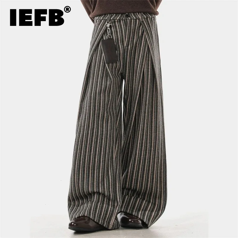 IEFB, ropa para hombre, estilo de dinero antiguo, diseño a rayas, pantalones de traje plisados, pantalones casuales sueltos de pierna ancha en la espalda, pantalones con diseño de cintura elástica 9X2209