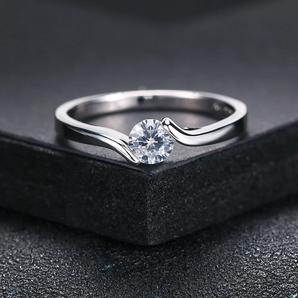 ZHOUYANG Top Quality Wedding Rings For Women Concise Cubic Zirconia Silver Color Fashion Jewelry Full Size  R422