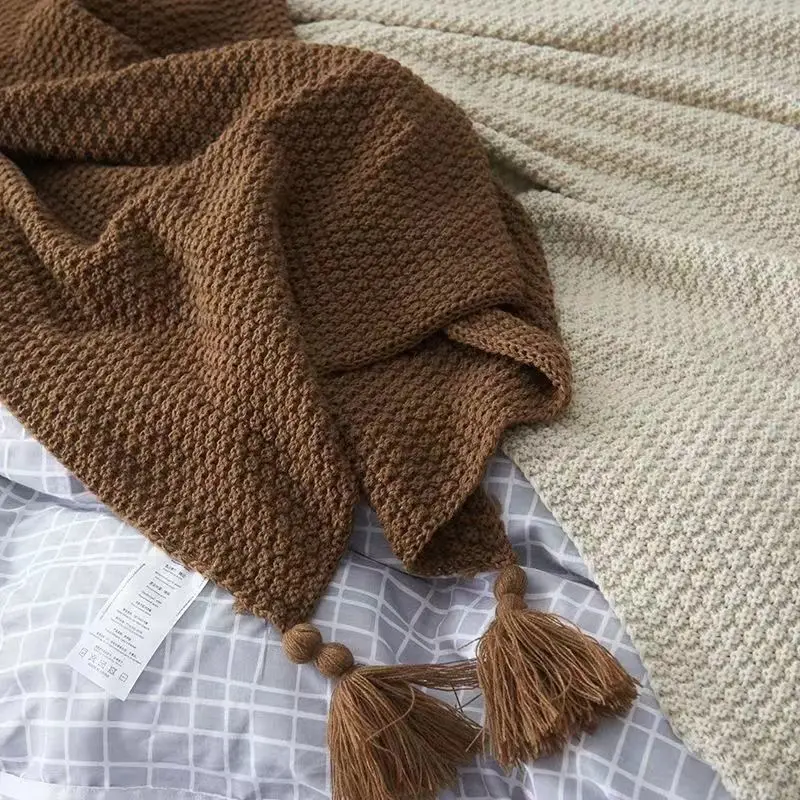 Nordic Blankets for Bed Sofa Couch Chunky Knit Bedspread Knitted Throw Blanket with Tassel Plain Color Waffle Embossed Blanket