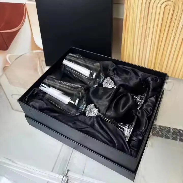 

Elegant Medusa Crystal Champagne Glass Tall Glass Wine Glass Set Gift Box