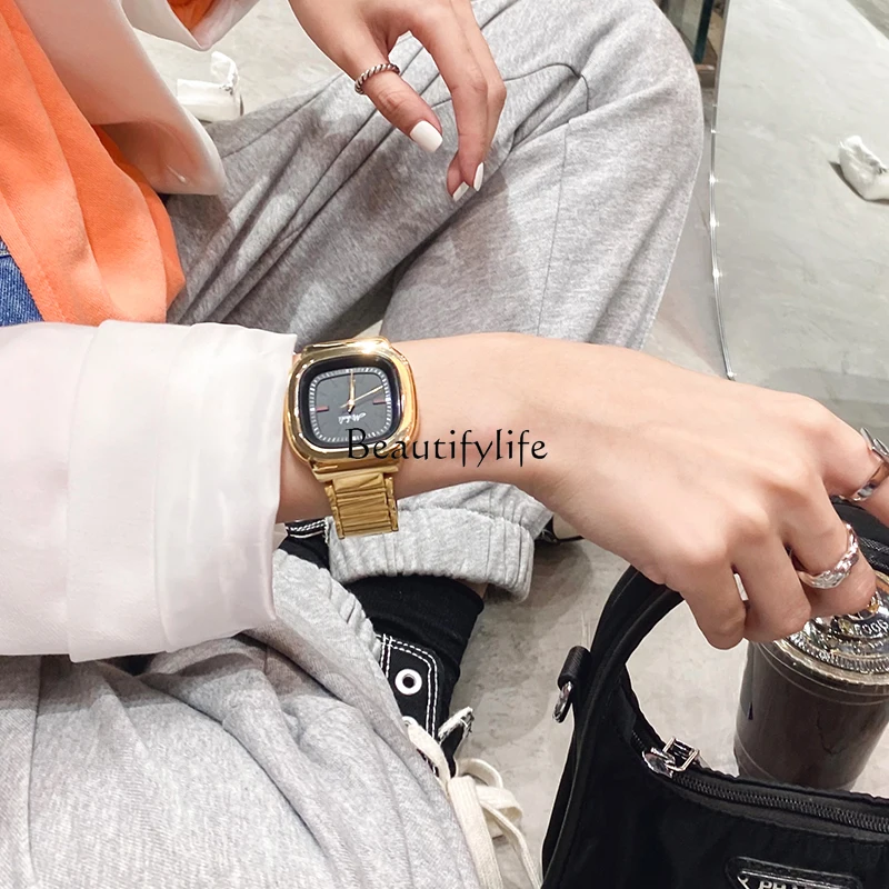 

Fashion high-end watch women's light luxury niche retro design sense gold