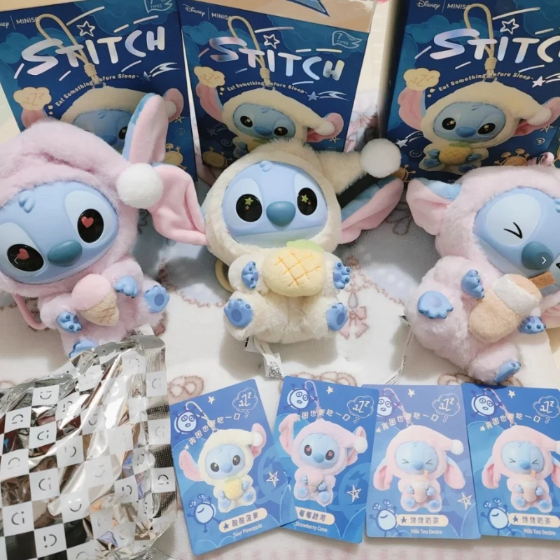 Stitch 'Eat Algo prima del sonno' Serie Blind Box Peluche Bambola Simpatico ciondolo Ornamento Mistero Giocattolo a sorpresa per collezionisti alla moda