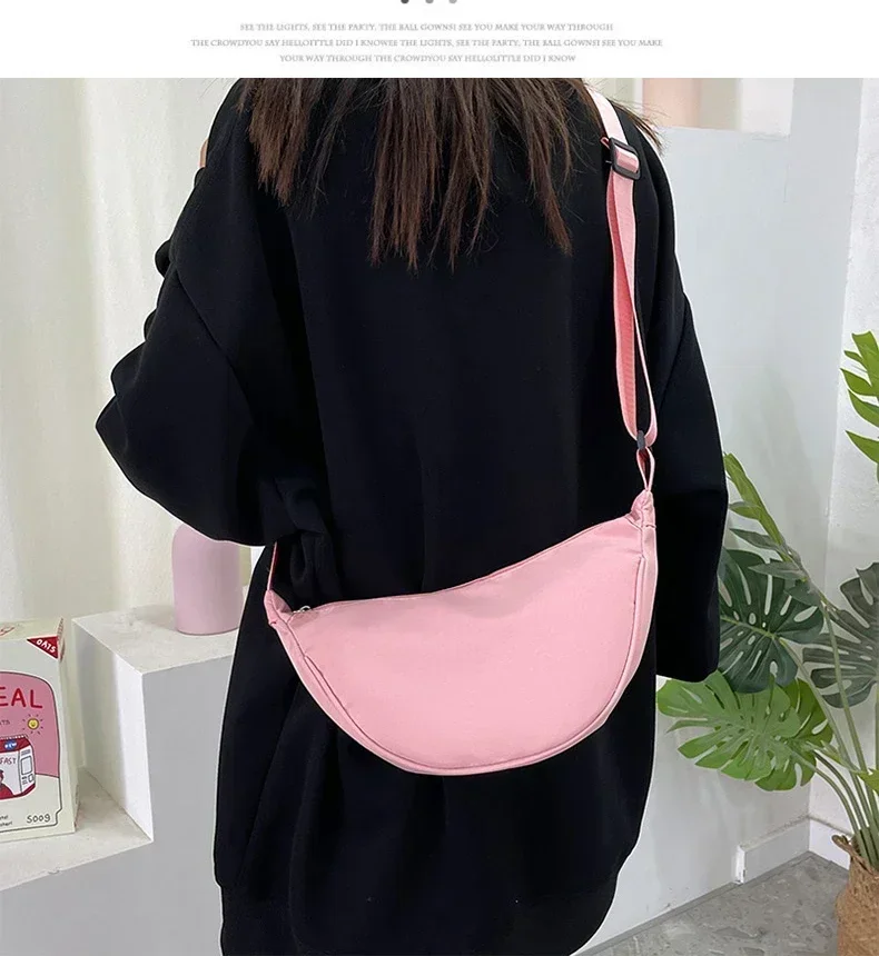Snoopys Designer Umhängetasche Kinder Cartoon Frauen Handtasche Niedliche beliebte Umhängetasche Canvas Satchel Make-up Tote Student Mädchen Geschenk