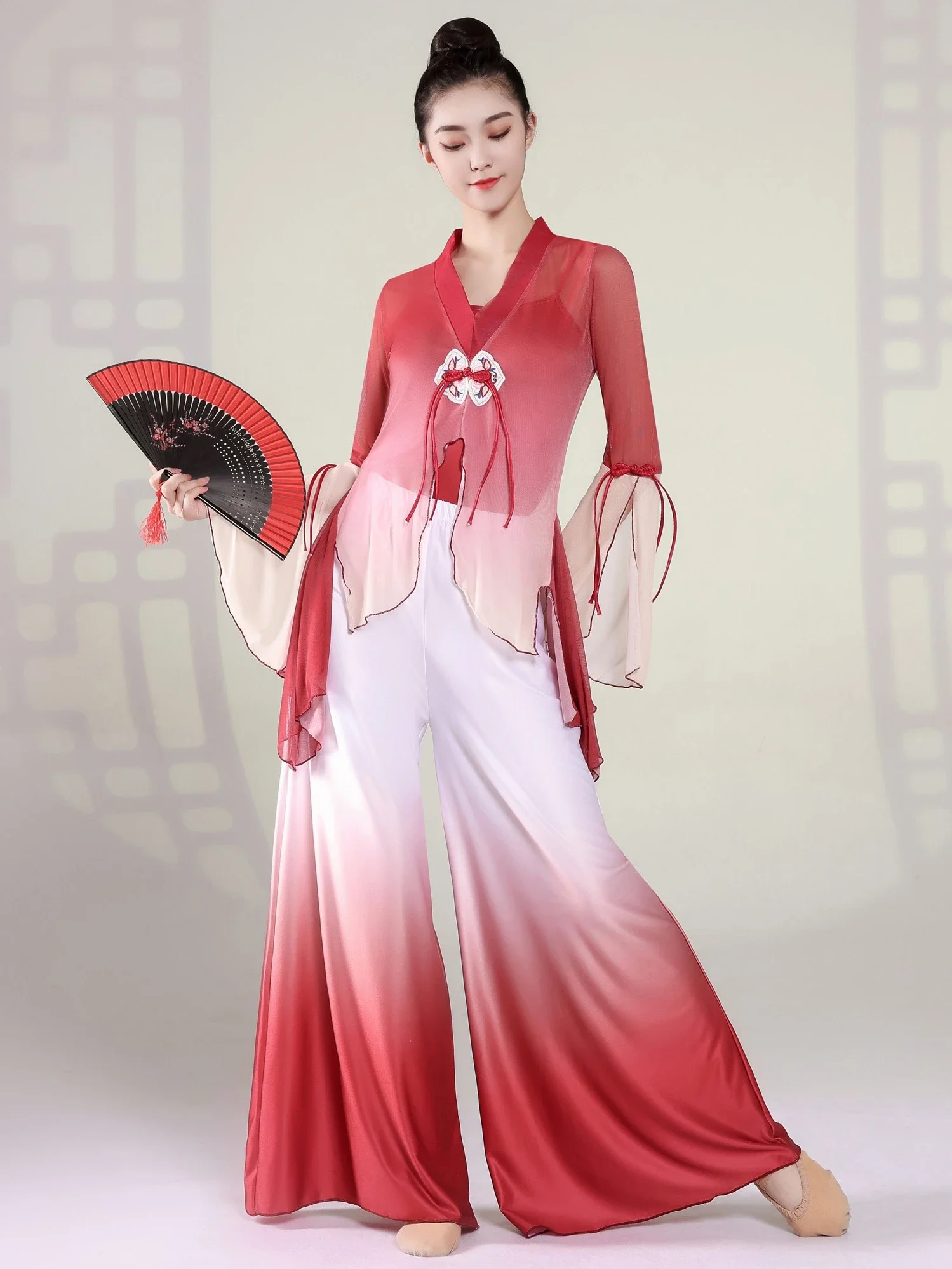 

Классическая танцевальная женская элегантная марлевая одежда для римов, тренировочная одежда, топы с постепенным изменением, комплект для выступлений в китайском стиле