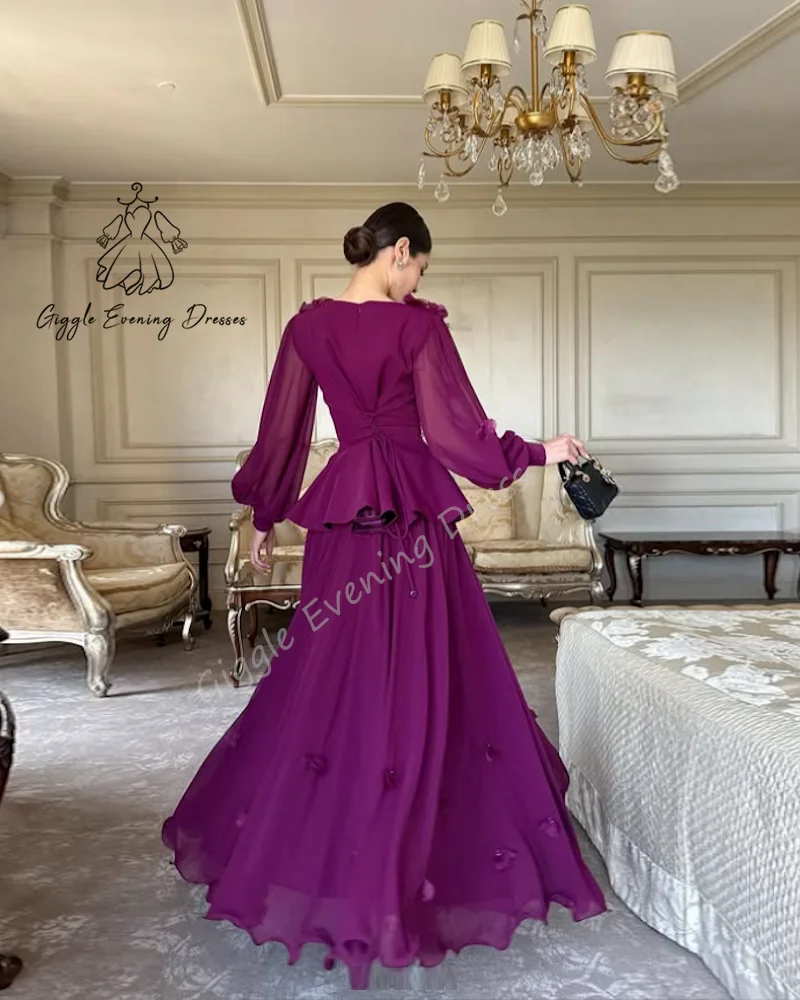 Suknie ślubne damskie, eleganckie i urocze, syrenka, z kwadratowym dekoltem, długim rękawem, drapowaniem, do ziemi, \"Giggle\".