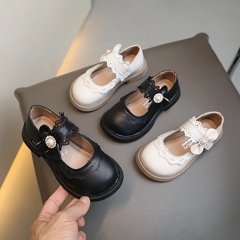 Scarpe da passeggio da principessa di moda con perline estive punta tonda aumentate Casual e comode scarpe da studente in pelle per bambini banchetto