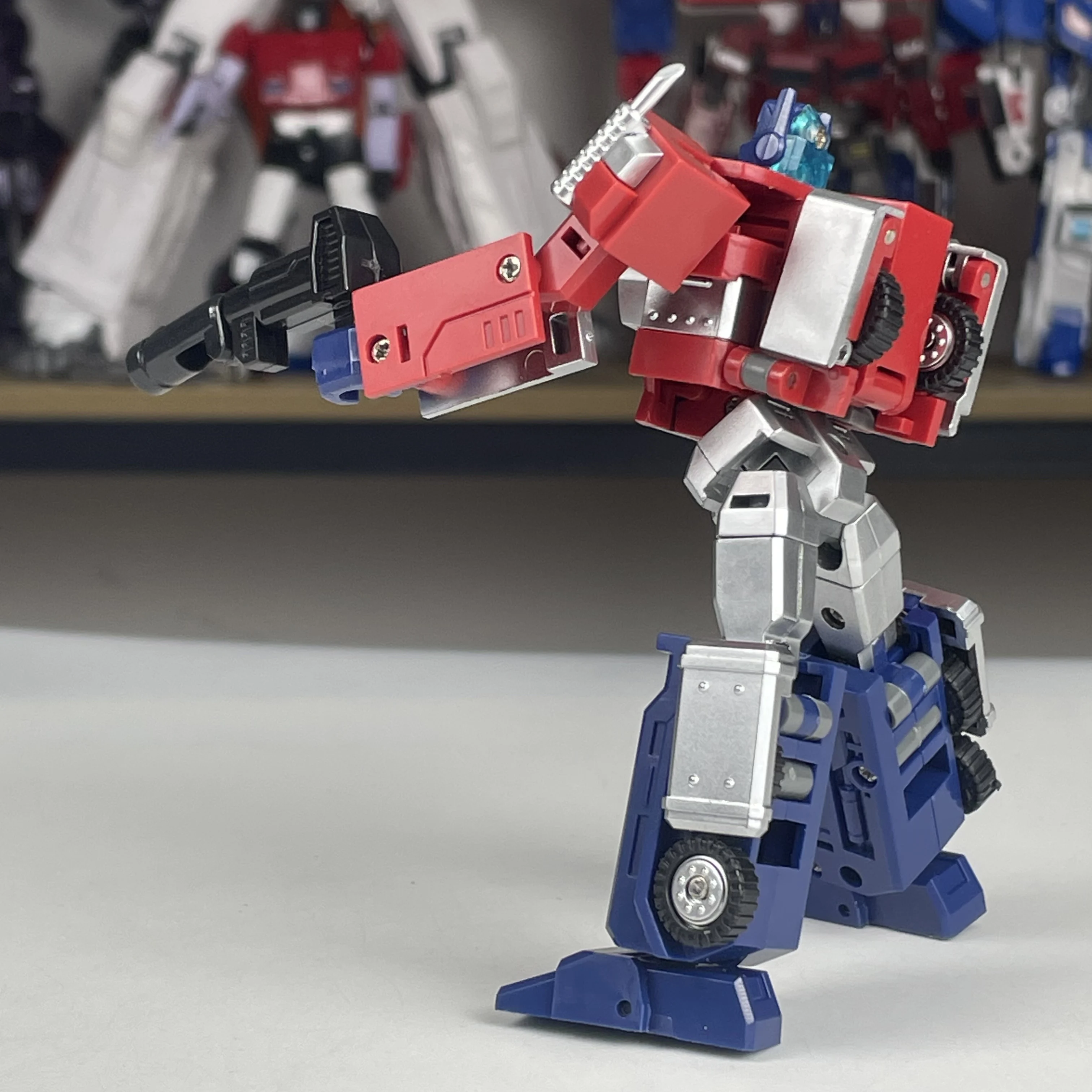 KBB Transformation G1 GT-05 GT05 12 ซม.OP Commander Battle รถบรรทุกโหมด Mini Pocket War Action Figure หุ่นยนต์ของเล่นเด็ก