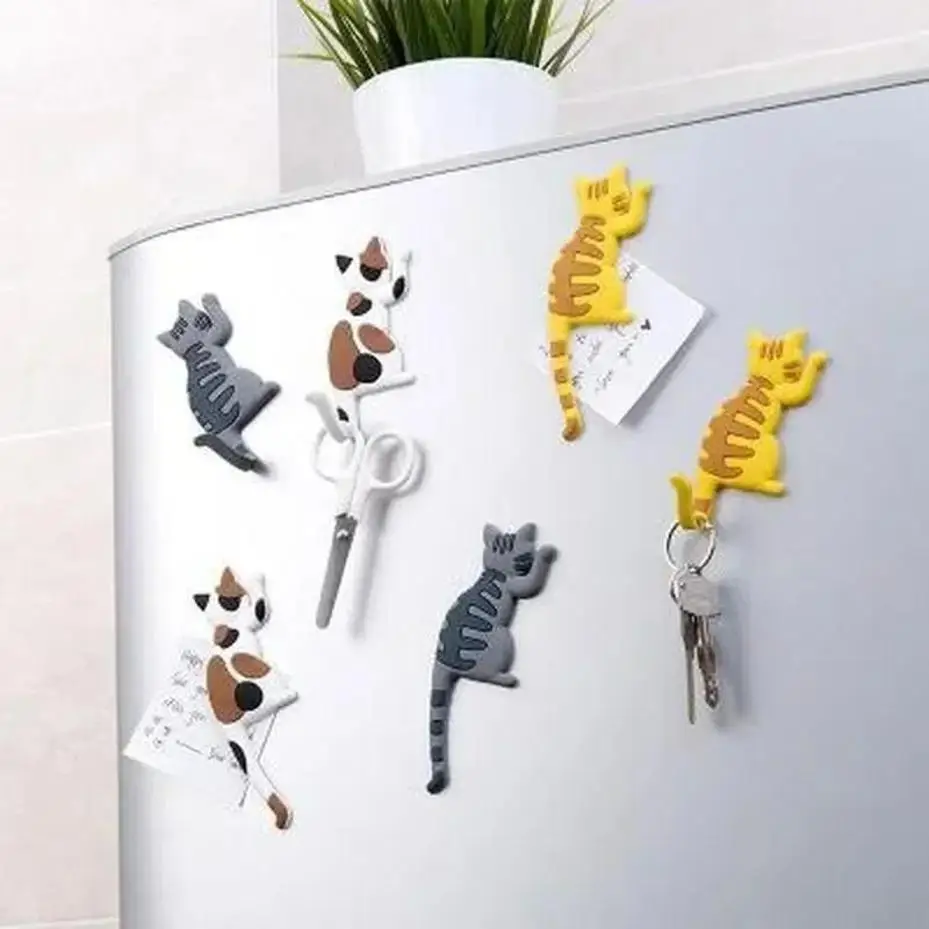 1 Pcs Creative Cat Tail Shape Fridge Magnet Hooks Cute Magnetic Stickers Kitchen Refrigerator Home Decor Organizer Supplies