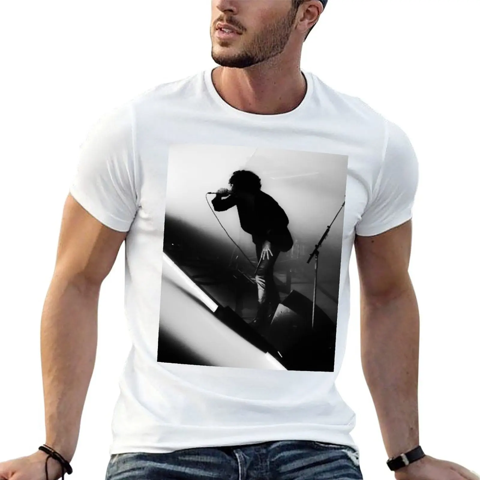 

Matty Healy in Concert T-Shirt man t shirts high quality luxury brand t shirt for man T-Shirt
