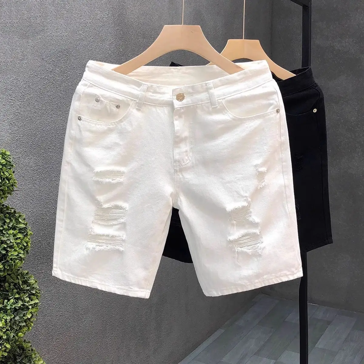 Fashion 2026 Trendy Brand Popular Ripped Denim Shorts Men's Summer Casual Short Cowboy Designer White Half Pants Jorts