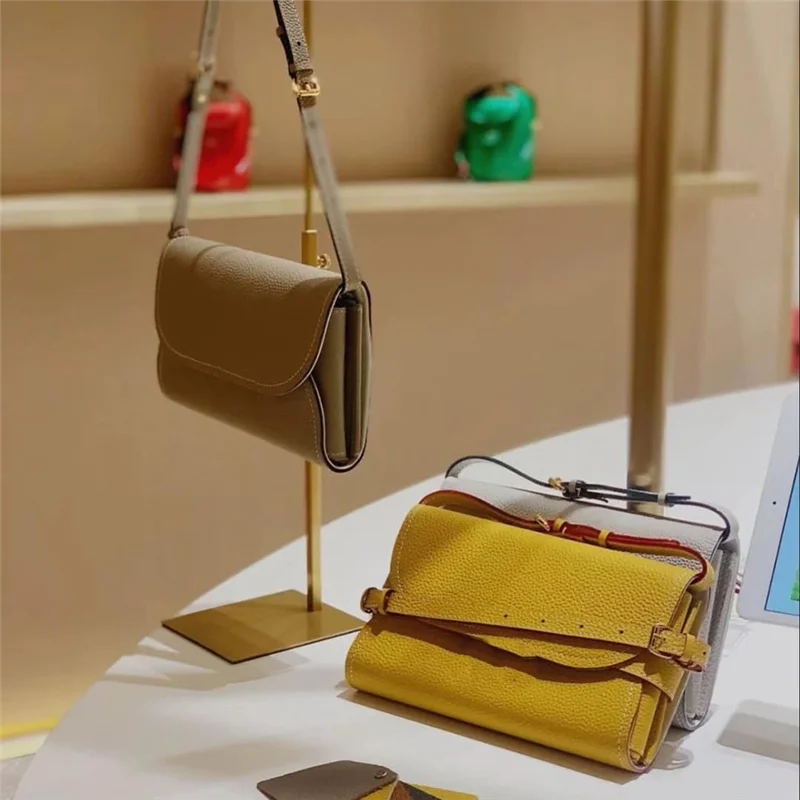 

A72U Purse Display Stands Purse Stands For Display Bag Display Stand Holder Handbag Display Stand Gold