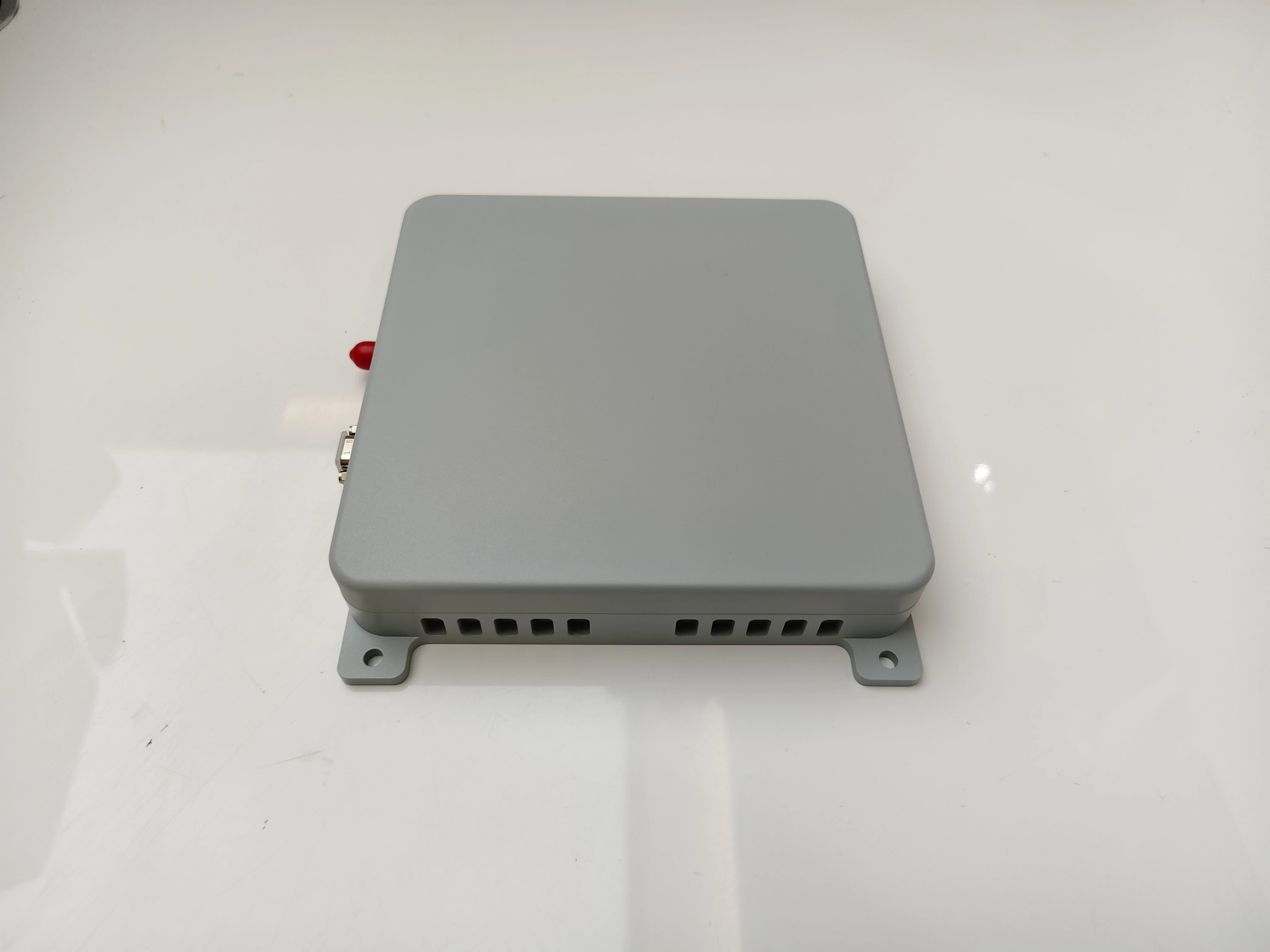 8 Channel Anti-Inte…