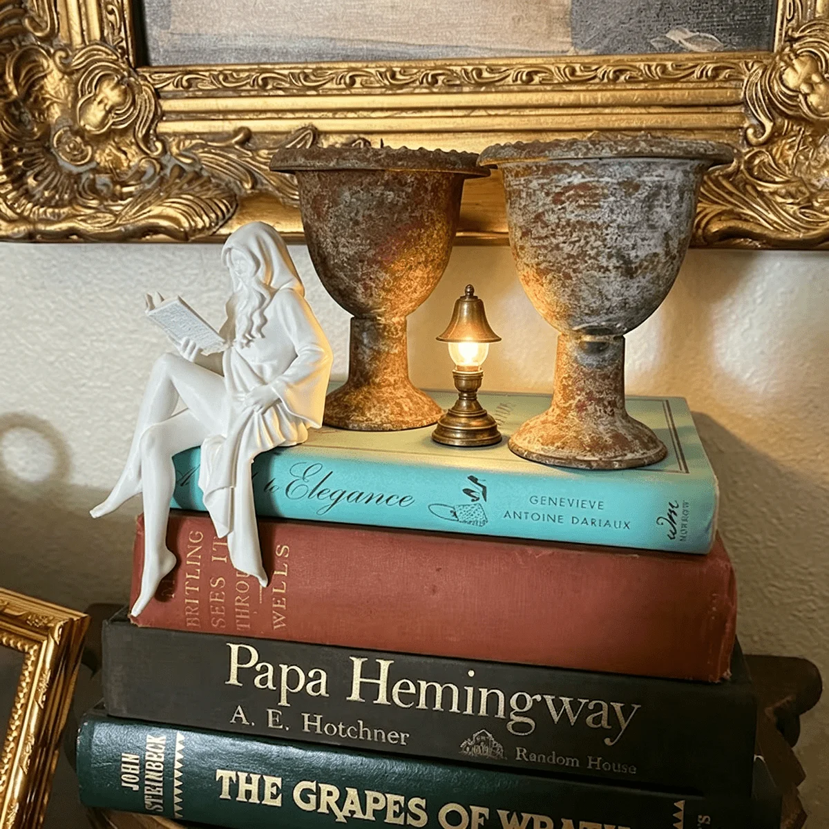 Hooded Reading Lady Edge Sitter Statue 3D Printing Book Reader Figurine Vintage Ornament for Fireplace Bookshelf Desk Home Decor