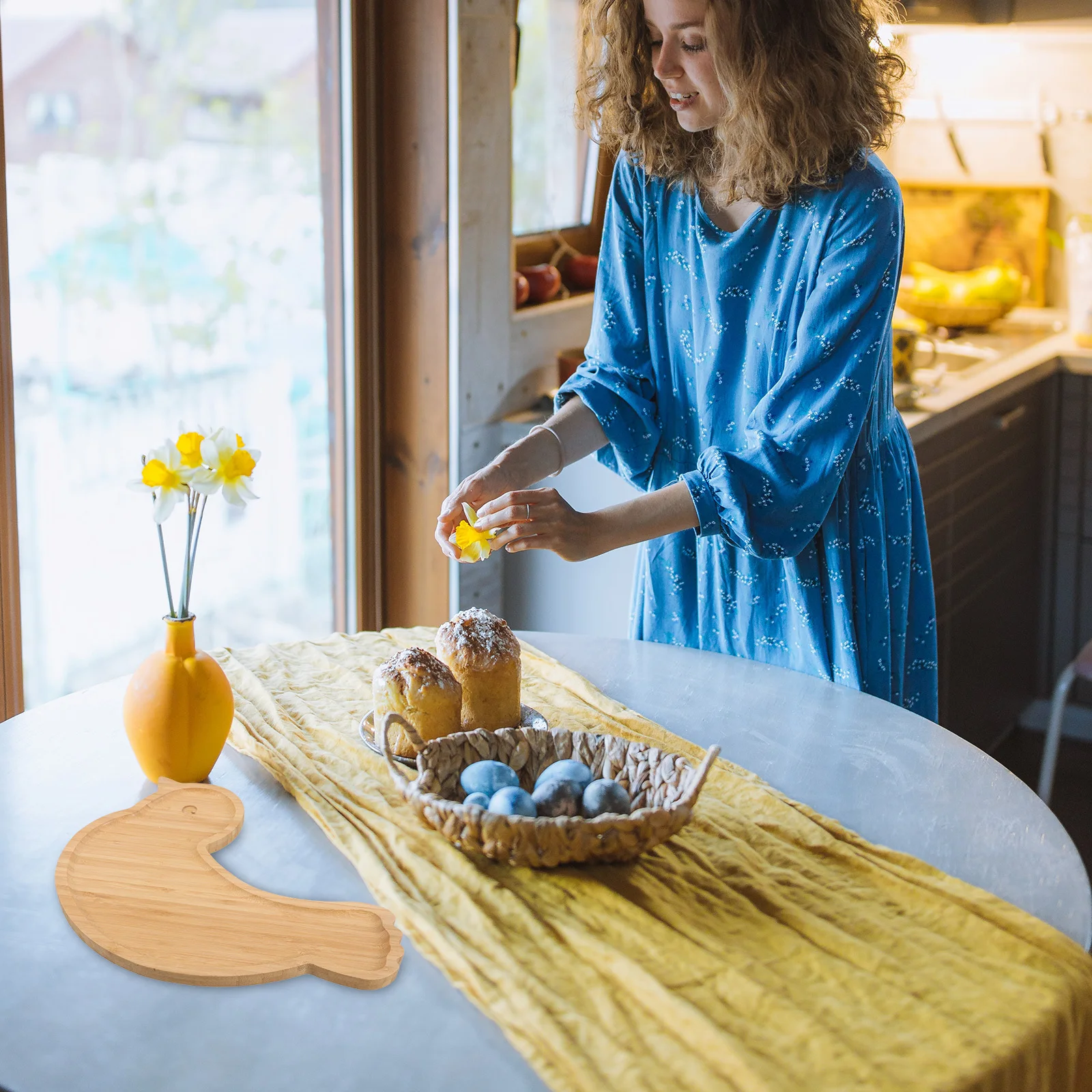 

Easter Bird Bamboo Tray Serving Snacks Food Display Snack Organizer Bamboo Party Charcuterie Board Decorative Snack Organizer