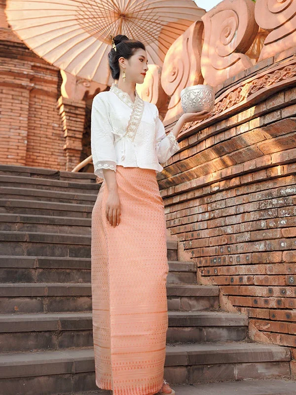 

Thai Buddhism Zen Tea Party Clothes YunNan Xishuangbanna Dai Clothing Literature And Art Fresh Style Suit Blouse + Skirt