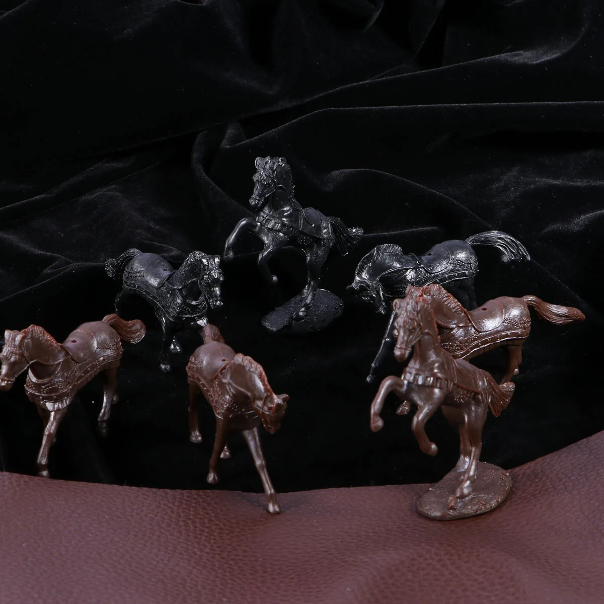 

Knights Warrior Horses Soldiers Playset Mini Figures Kids Gift For Children Collection Decor Medieval Army Set 12 Soldiers
