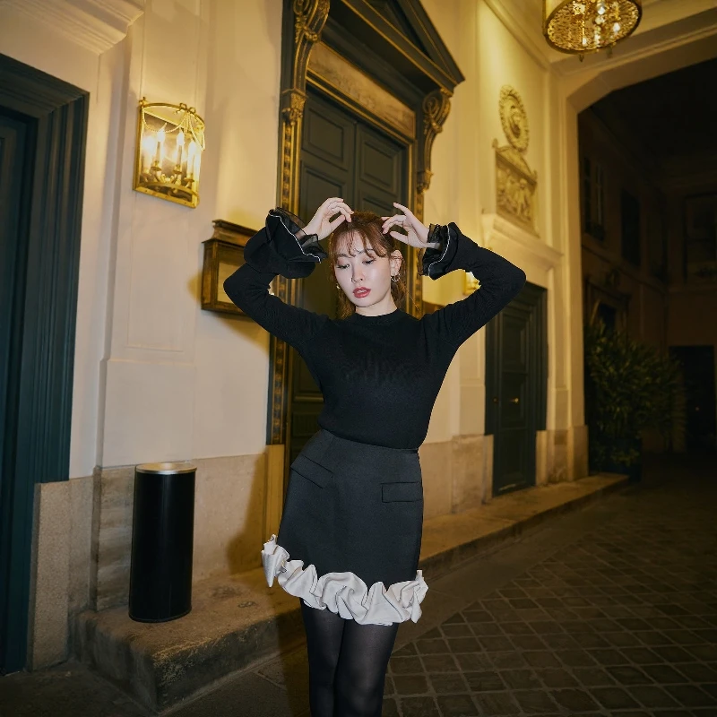 

Элегантная женская юбка А-силуэта Torowee 2026 с высокой талией, украшенная жемчугом, модная зимняя модель из полиэстера, стильная и универсальная