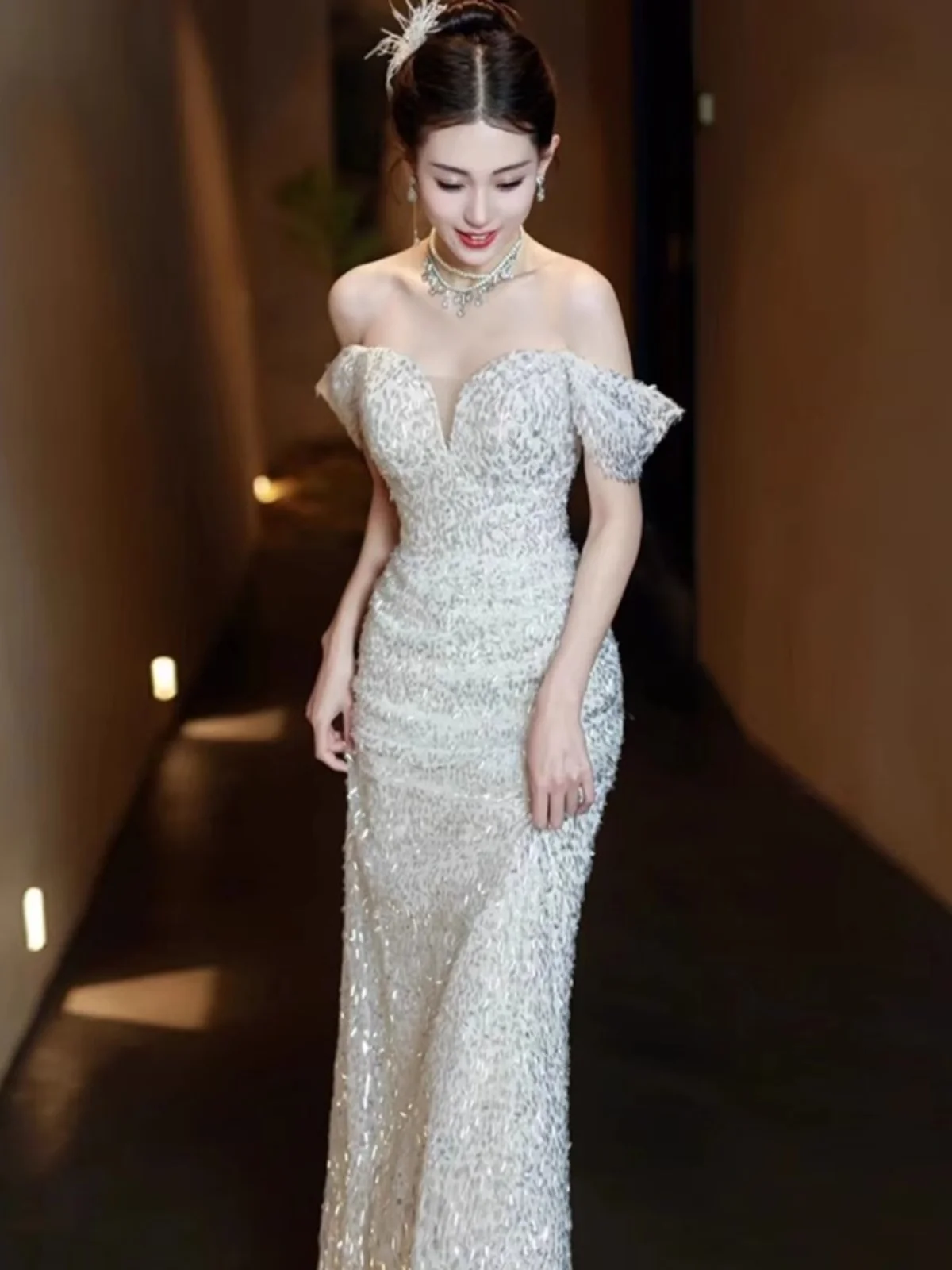 

Faionable Fi Tail Evening Gown ow Performance One oulder Bridal Dr Sparkling Wedding Dr Luxury mat